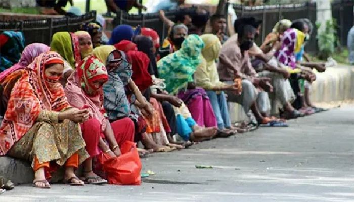 দেশে দরিদ্র মানুষের সংখ্যা বেড়েছে
