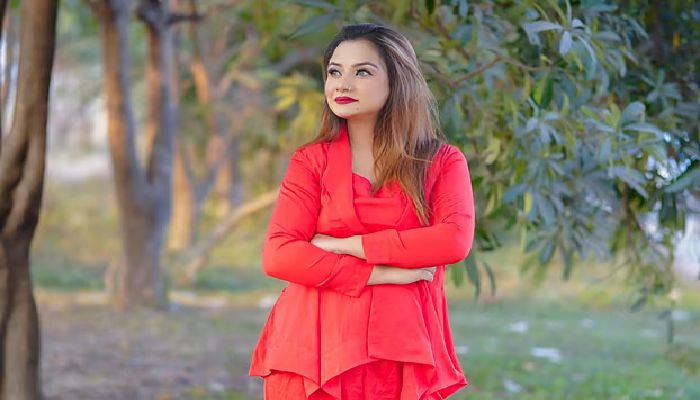 চিত্রনায়িকা তানিন সুবহা মারা গেছেন