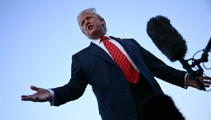 ভারতীয় পণ্যে আরও শুল্ক আরোপের হুমকি ট্রাম্পের