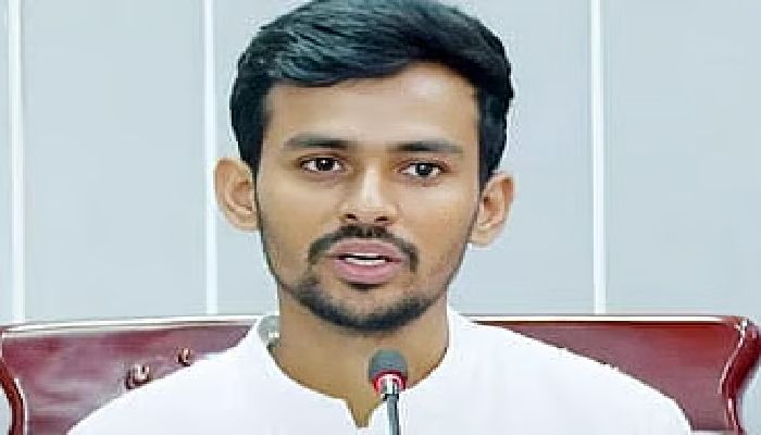 নির্বাচনের তফসিল ঘোষণার আগেই পদত্যাগ করবেন উপদেষ্টা আসিফ মাহমুদ