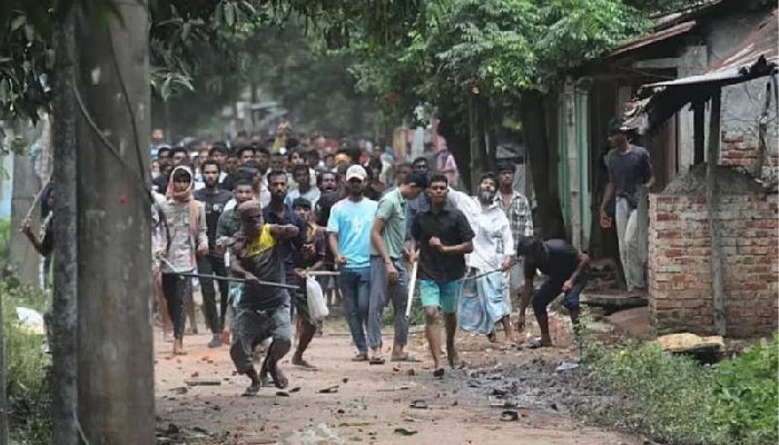 চট্টগ্রাম বিশ্ববিদ্যালয় এলাকায় সংঘর্ষ: জারি হলো ১৪৪ ধারা, আহত ১৮০ শিক্ষার্থী