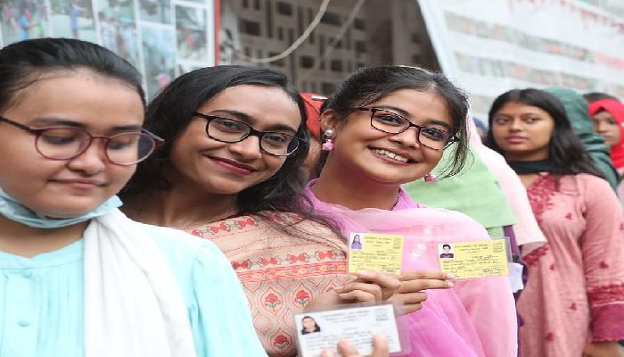 ঢাকা বিশ্ববিদ্যালয় ক্লাব কেন্দ্রেও সাদিক কায়েমের জয়