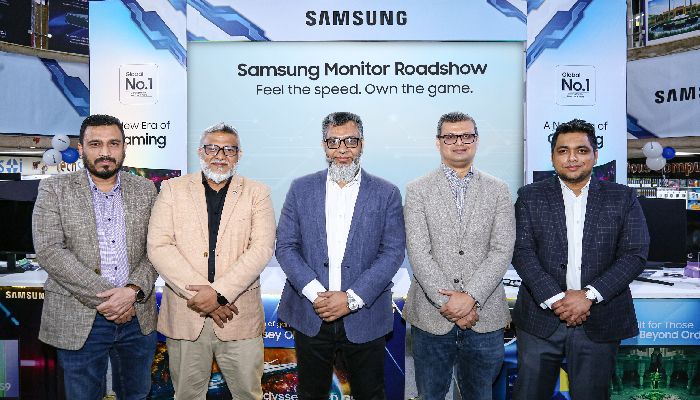 স্যামসাং আনলো গেমারদের জন্য অত্যাধুনিক মনিটরের রোড-শো