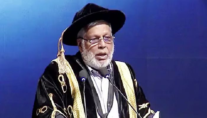 মেধাবীরা রাজনীতিতে আসুক: ফাওজুল কবির