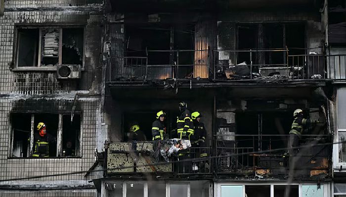 রুশ হামলায় ইউক্রেনের ৬ লাখ মানুষ অন্ধকারে