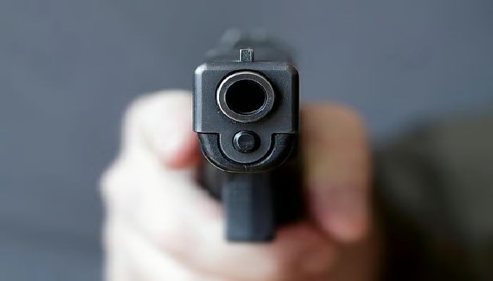 জুরাইনে যুবককে গুলি করে খুন, পূর্বশত্রুতার জের