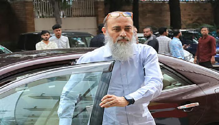 নাজমুলের ক্ষমা চাওয়ার দাবিতে অনড় ক্রিকেটাররা, বিসিবির অসম্মতি