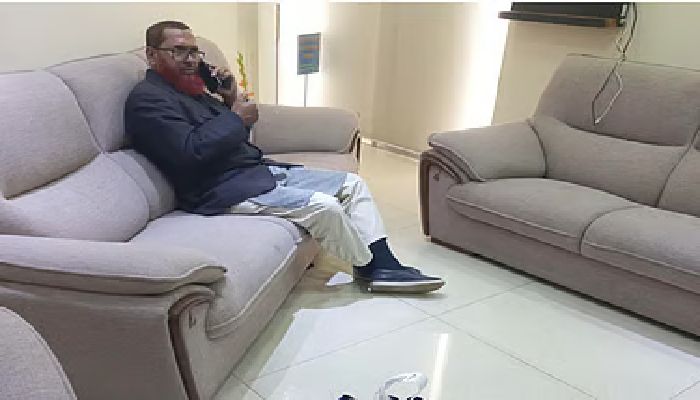 সৈয়দপুর বিমানবন্দরে জামায়াত নেতার ৭৪ লাখ টাকা জব্দ: পুলিশ 