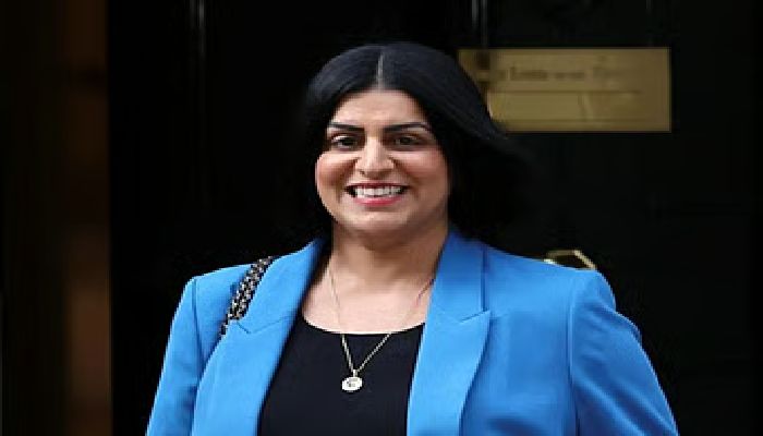 ব্রিটিশ প্রধানমন্ত্রী পদে প্রথম মুসলিম মুখ, আলোচনার তুঙ্গে শাবানা মাহমুদ