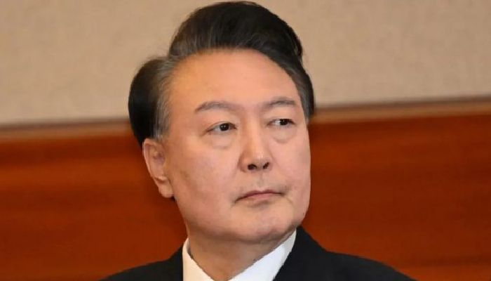 বিদ্রোহের দায়ে দক্ষিণ কোরিয়ার সাবেক প্রেসিডেন্ট ইউনের যাবজ্জীবন