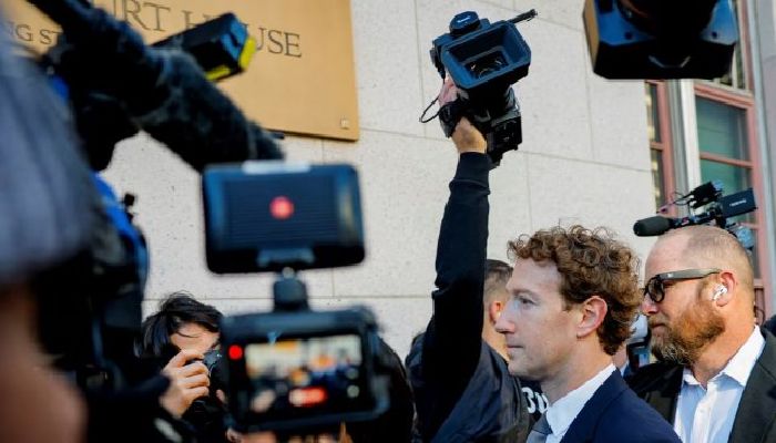 যুক্তরাষ্ট্রের আদালতে মার্ক জাকারবার্গ