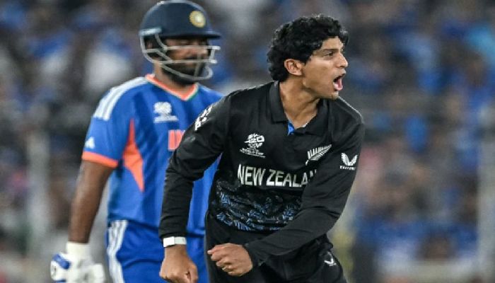 কিউইদের শিরোপার স্বপ্নে পাহাড়সম বাধা, ভারতের লক্ষ্য ২৫৬