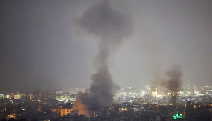 লেবাননে ইসরায়েলি হামলায় প্রাণ গেল ১২ চিকিৎসাকর্মীর