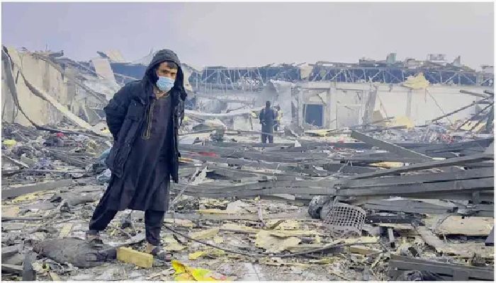 আফগানিস্তানে পাকিস্তানের ভয়াবহ বিমান হামলা, নিহত ৪০৮