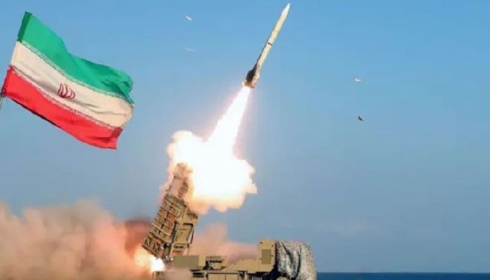 সুলতান ঘাঁটিতে ইরানি আঘাত, মার্কিন আকাশ-প্রতিরক্ষায় বড় ফাটল