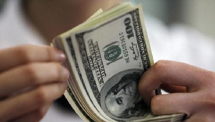 প্রবাসী আয়ে রেকর্ড, এক মাসেই ৩.৩৩ বিলিয়ন ডলার