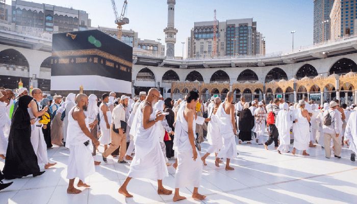 জেনে নিন পবিত্র কাবা তাওয়াফের সঠিক নিয়ম