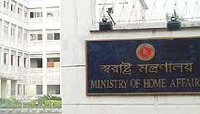 এসবি প্রধানের দায়িত্বে কামরুল আহসান, অতিরিক্ত আইজিপি পদে পদোন্নতিপ্রাপ্ত ৫ কর্মকর্তা পুনর্ন্যস্ত