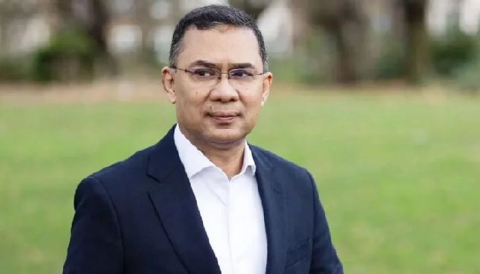 ইস্তাম্বুলে যাত্রাবিরতি শেষে জাতিসংঘের ৮১তম অধিবেশনে যোগ দিতে নিউইয়র্কের পথে প্রধানমন্ত্রী